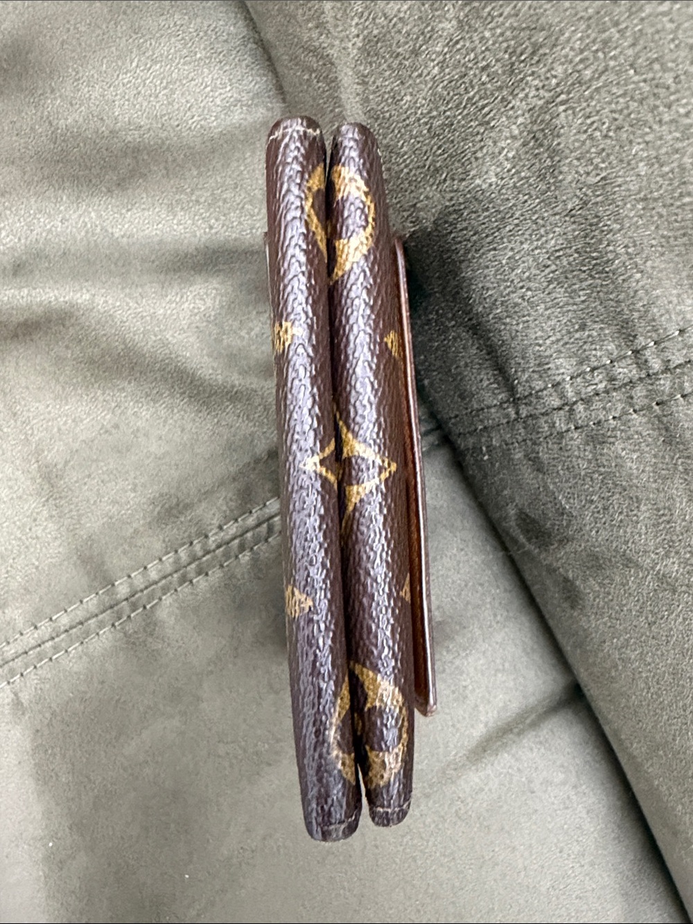Louis Vuitton Monogram Elise Trifold Wallet - Picture 13 of 15